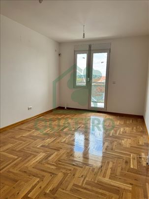 Kaludjerica, kod semafora 39,79 m2 1.5 I sprat