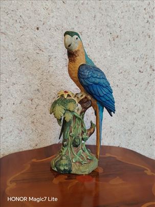 Kolekcionarska Porcelanska Figura Papagaj