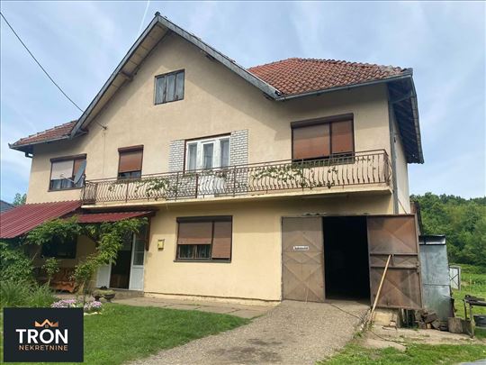 Kuća u Rsavcima 240m2