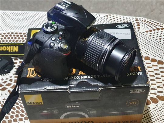 Nikon D3300 Nikor 18-55mm VR Blic SB-600 50mm