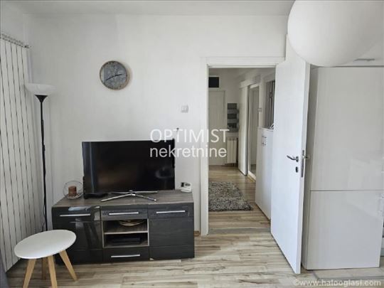 Novi Beograd – Zemunska | 55m² | 2.5- sa pogledom