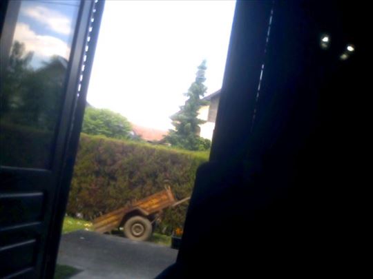 Prikolica za auto