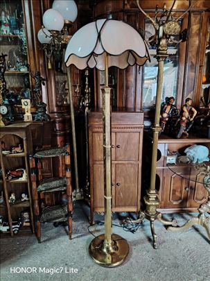 Unikatna elegantna podna tiffany lampa