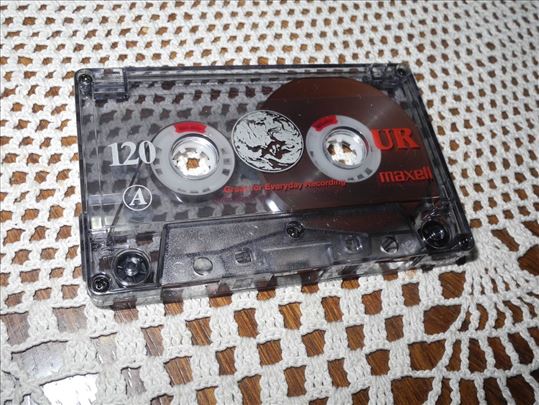 Maxell UR 120 min audio kaseta