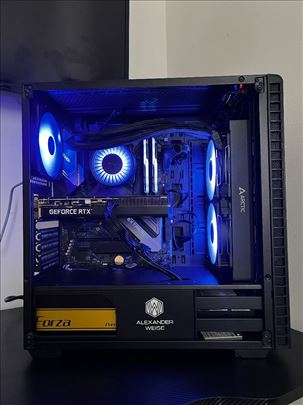 Ryzen 9 5950X / RTX 3060 12GB / 32GB RAM / X570 Ex