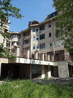 Autokomanda-useljiv 2.0 stan
