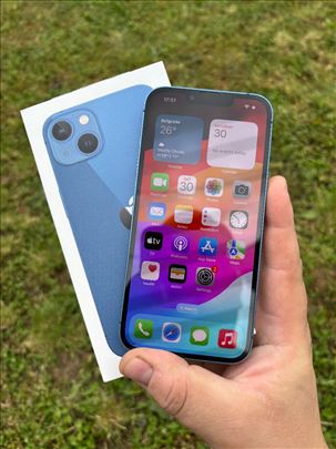 iPhone 13 