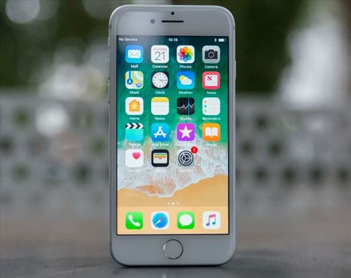 iphone 8 na prodaju