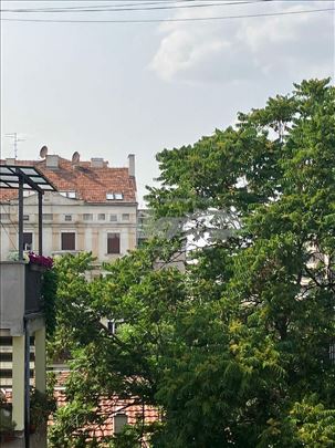 Prodaja – Centar, 68m², DVE TERASE Knez na 3min
