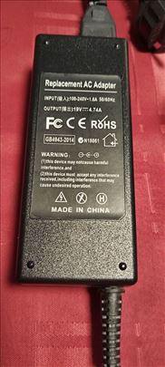 Adapter za laptop 19V - 4.74A, 90W + Laptop