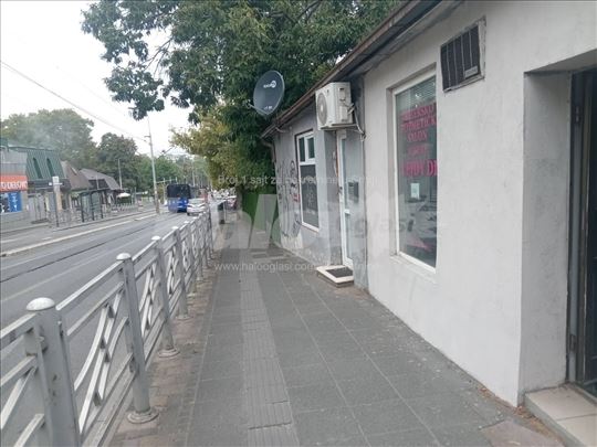 Izdaje se lokal u Vojvode Stepe na Autokomandi