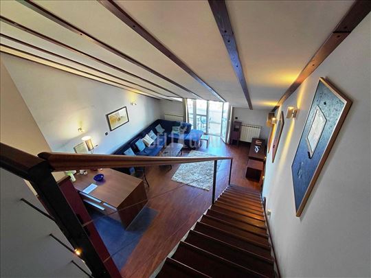 Izuzetan 4.0 dupleks 115m2 (mereno 137m2) - Buleva