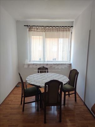 Lep, komforan stan u centru Aranđelovca