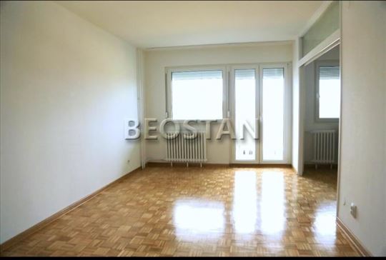 Novi Beograd - Blok 64 #67673