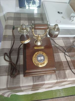 RETRO Fiksni Telefon ISPRAVAN Skroz