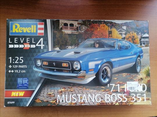 Revell 71 Ford Mustang Boss 351