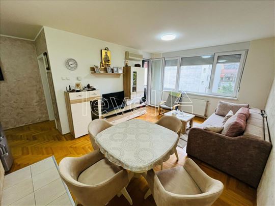 Stan,Novi Sad,Socijalno,kv: 41.00