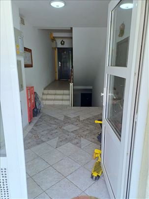 Žarkovo,Ace Joksimovića. 1.5,27m2,III,CG,uknj.