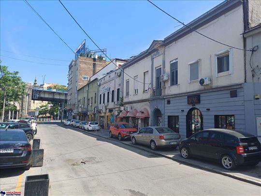 Investicija, stan na dan, idealno!