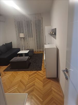 Karaburma, Mirijevskii bulevar, 1.5, 39m2, terasa 
