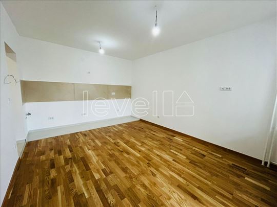 Stan,Novi Sad,Kej,kv: 42.00