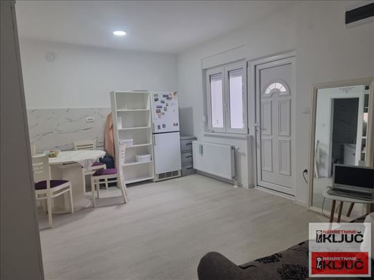 Veternik, 51m2, Dvosoban, Kredit