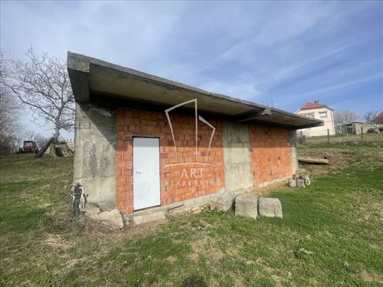 Baćevac, započeta gradnja, 150m2 na 12,25ari ID#15