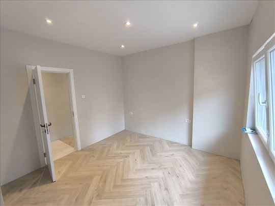 Renoviran 1.5 stan Zemun