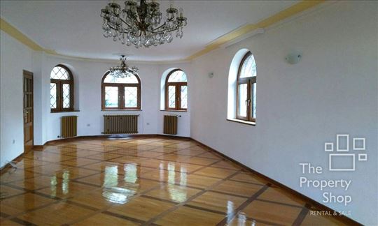 Senjak,zasebna kuća,bašta,parking