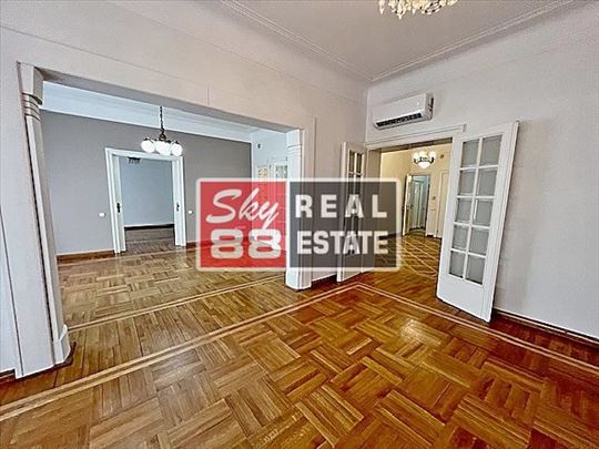 5,5 Centar , Makedonska, perfektan , raskosan sa
