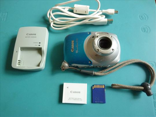 CANON PowerShot D10 - vodootporni fotoaparat
