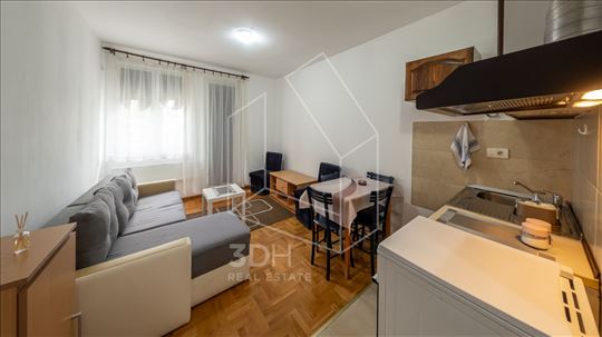 Garsonjera u Mirijevu, 25m2 sa terasom i parkingom