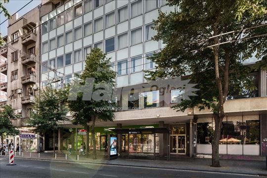 Opremljena kancelarija/Furnished office