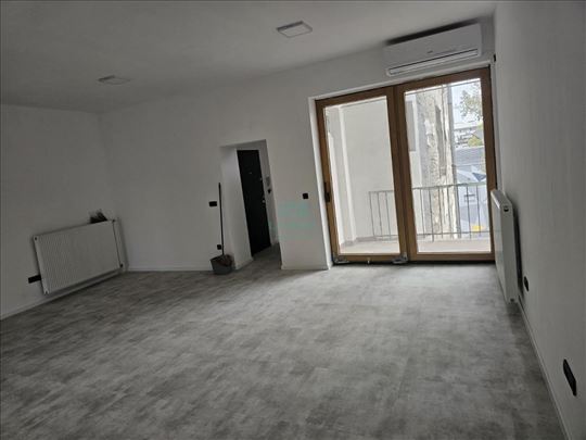 Salonski stan kod Madere, renoviran