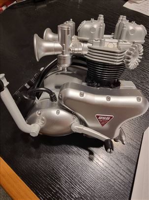Triumph Engine USB Engine Hub - USB 2.0 sa 3 Porta