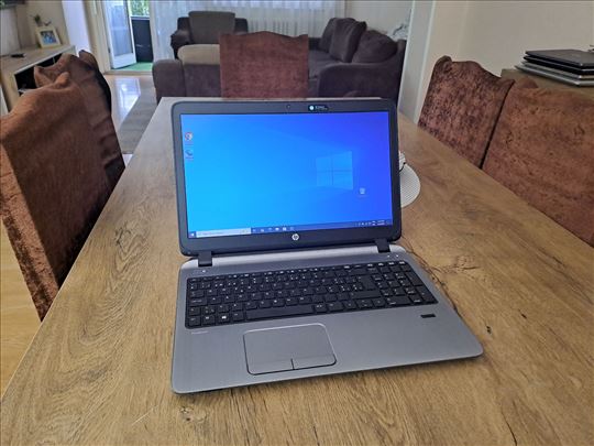 HP 15.6 / 8GB RAM/ SSD 120GB