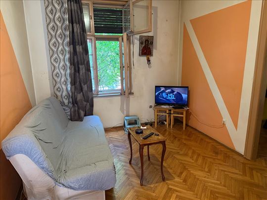 ODLIČNA prilika!TOP lokacija,Zvezdara,2.5,uknjižen