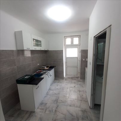 Braće Baruha 1.5 Kupac Plaća Proviziju