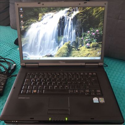 Fujitsu S. Esprimo V5535
