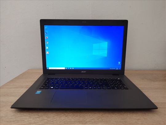 Acer - 17.3 / i3 5005U / 8 GB RAM