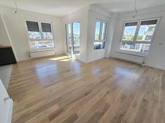 Newport,Tadije Sondermajera,3.0,lux,garaža ID#8193