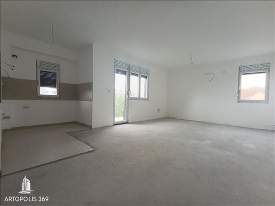 Novogradnja, bez PDV-a, 2 spavaće sobe ID#1314