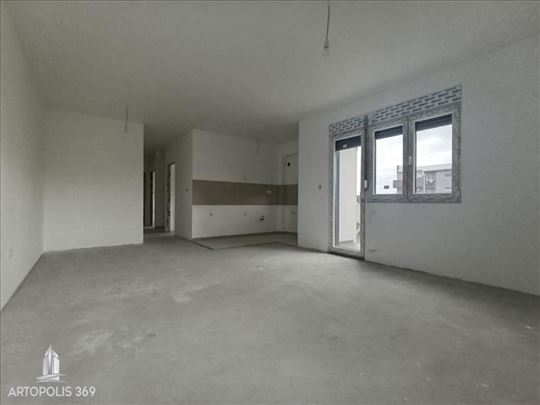 Novogradnja, bez PDV-a, 2 spavaće sobe ID#1314