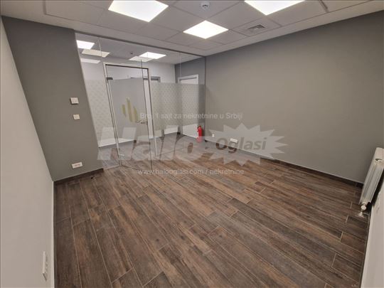 Poslovni prostor 153m2-odmah useljiv