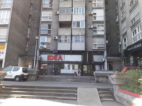 Prodaja poslovnog prostora Bulevar despota Stefana