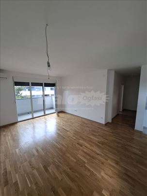 Prodajem stan 51m2 Oslobodjenja 60