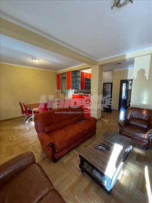 Stan ugao M. Gogrkog i Juž. bul. 65+100m² terasa