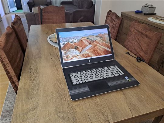 HP 17.3 / 16GB/ i7- 6G/ SSD 256GB+ 1 Terabajt