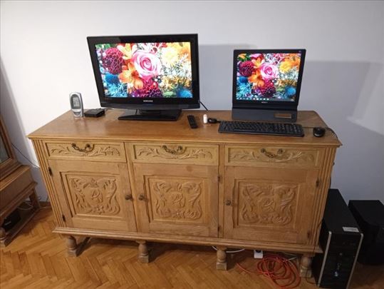 Masivna hrastova komoda