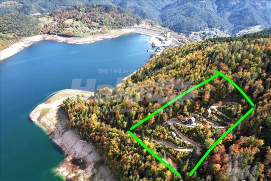 Parcela sa pogledom na Zaovinsko jezero